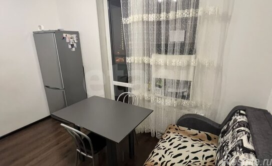 Продажа 1-комн квартиры на вторичном рынке Комендантский пр-кт,  д. 64,  к. 1 стр 1