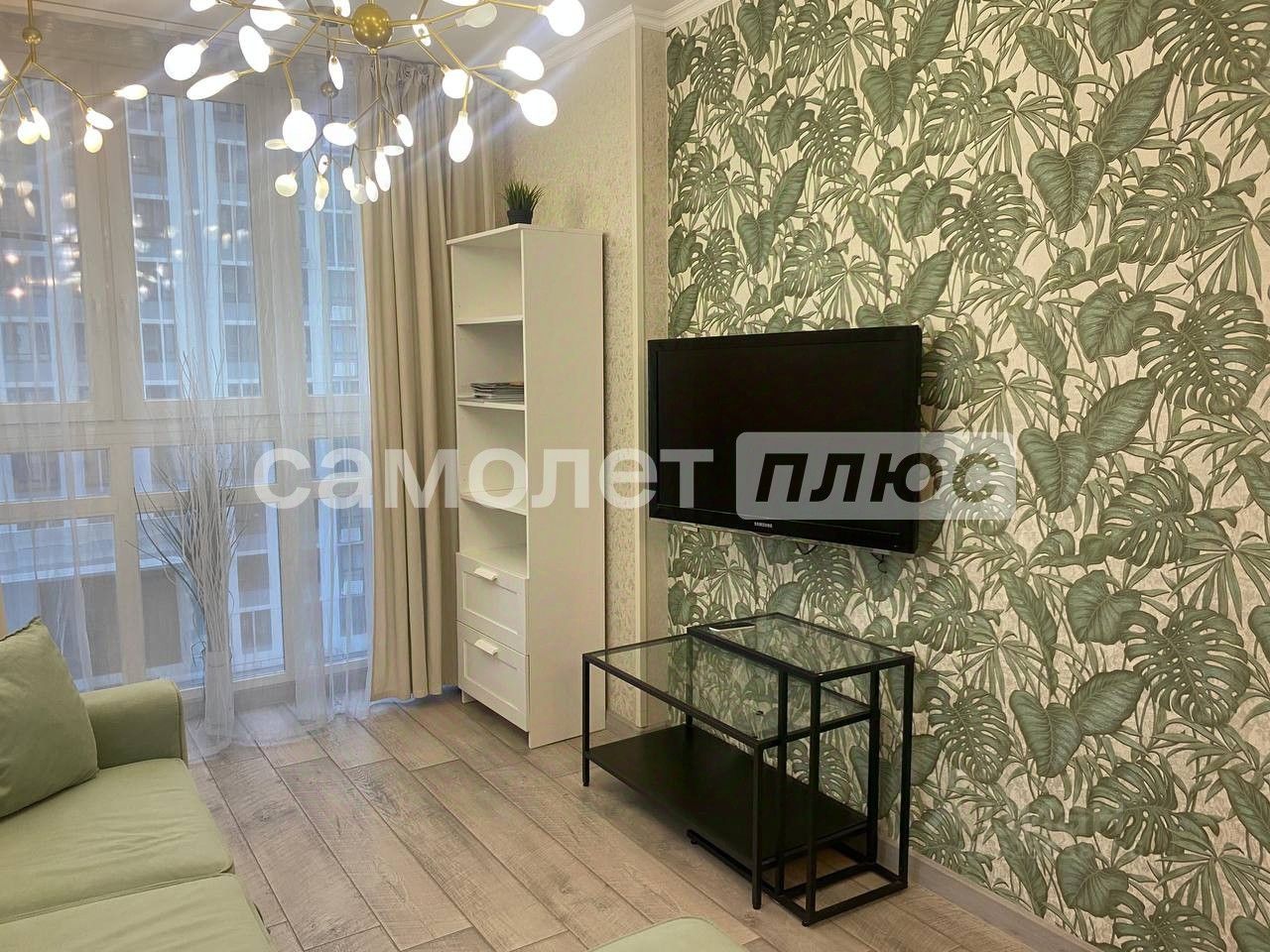 Аренда 3-комн квартиры на вторичном рынке Новоивановское пгт, бульвар Эйнштейна, 2