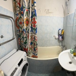 Продажа 3-комн квартиры на вторичном рынке Комсомольский проспект,  д. 23/7