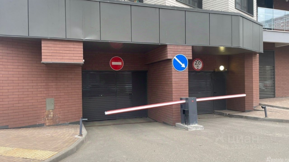 Продажа гаража ул Верхние Поля,  д. 32,  к. 2