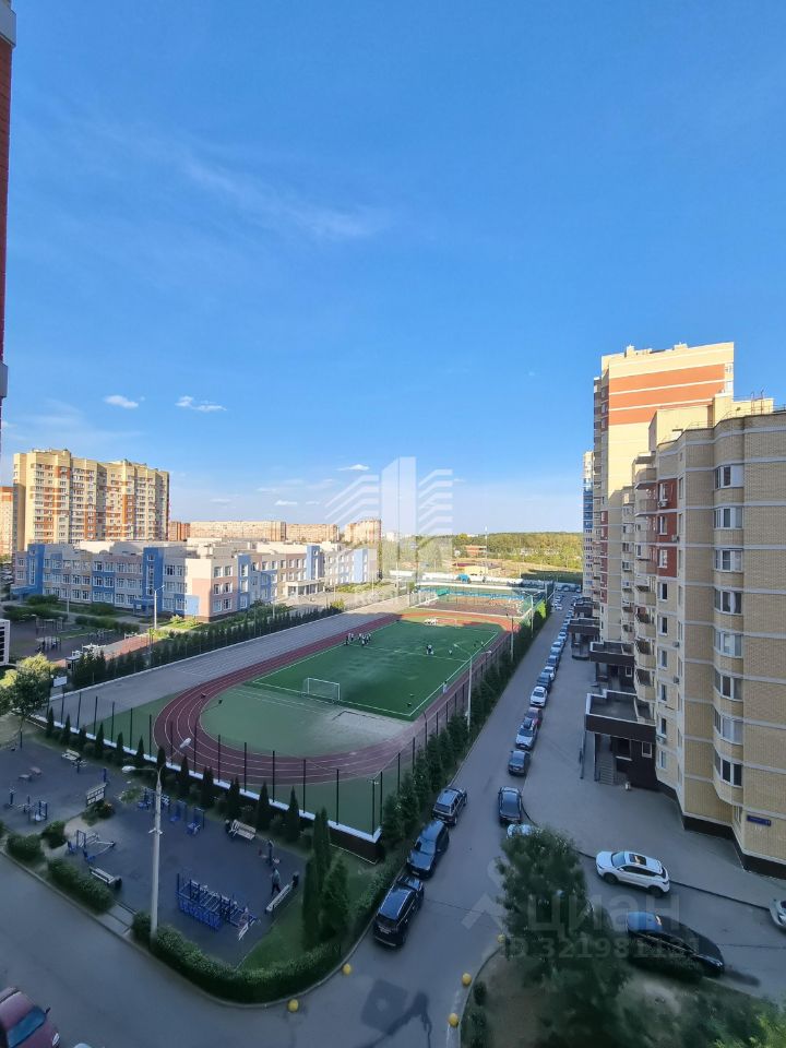 Продажа 3-комн квартиры на вторичном рынке Западный мкр, улица Лунная, 31