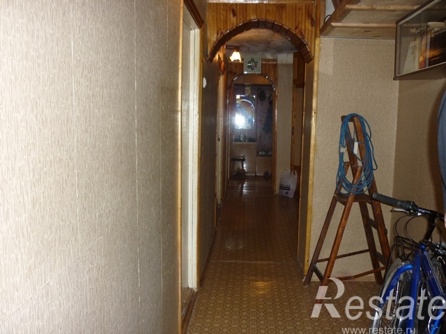 Продажа 3-комн квартиры на вторичном рынке Заводская ул, Климовск г ,  д. 21