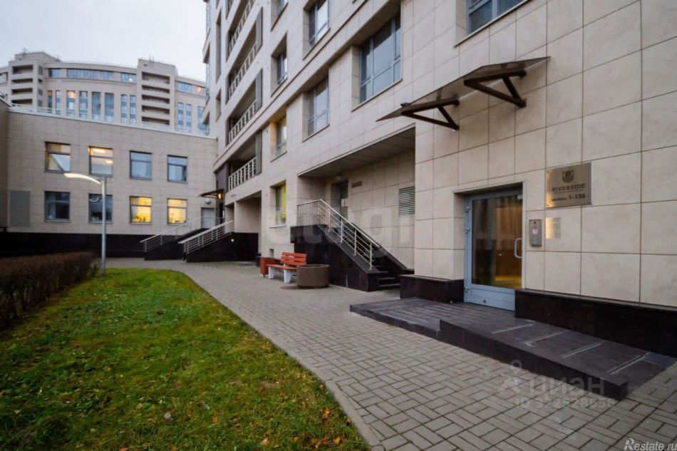 Продажа гаража Ушаковская набережная,  д. 3 к4