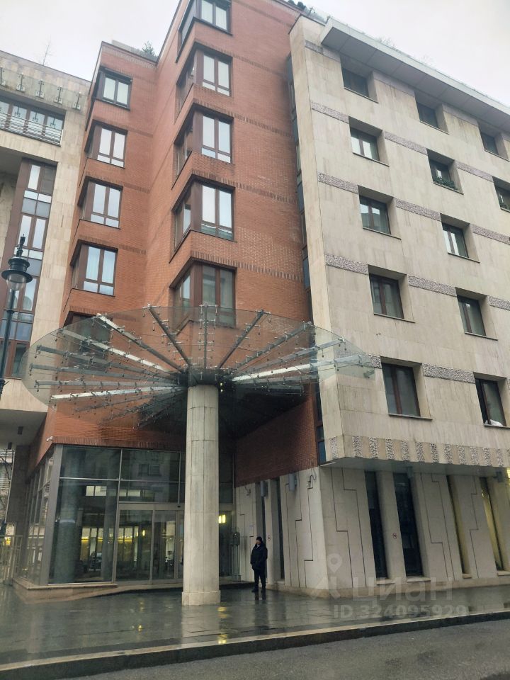 Аренда 3-комн квартиры на вторичном рынке 1-й Зачатьевский переулок, 5