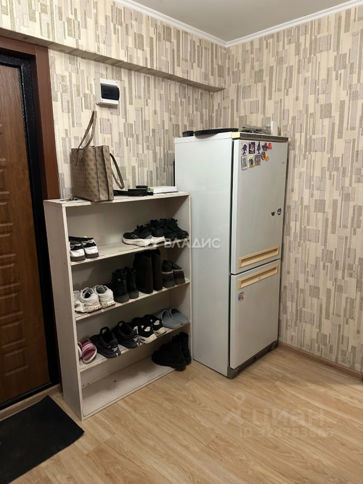 Продажа 3-комн квартиры на вторичном рынке улица Паршина, 17