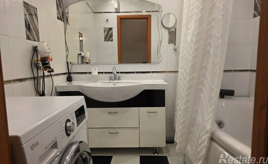 Продажа 2-комн квартиры на вторичном рынке Королев г, Королева пр-кт,  д. 28А