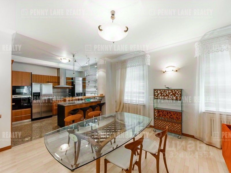 Аренда 3-комн квартиры на вторичном рынке улица Остоженка, 25