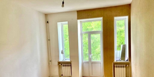 Комната Павловск г., Детскосельская ул. ,  д. 15