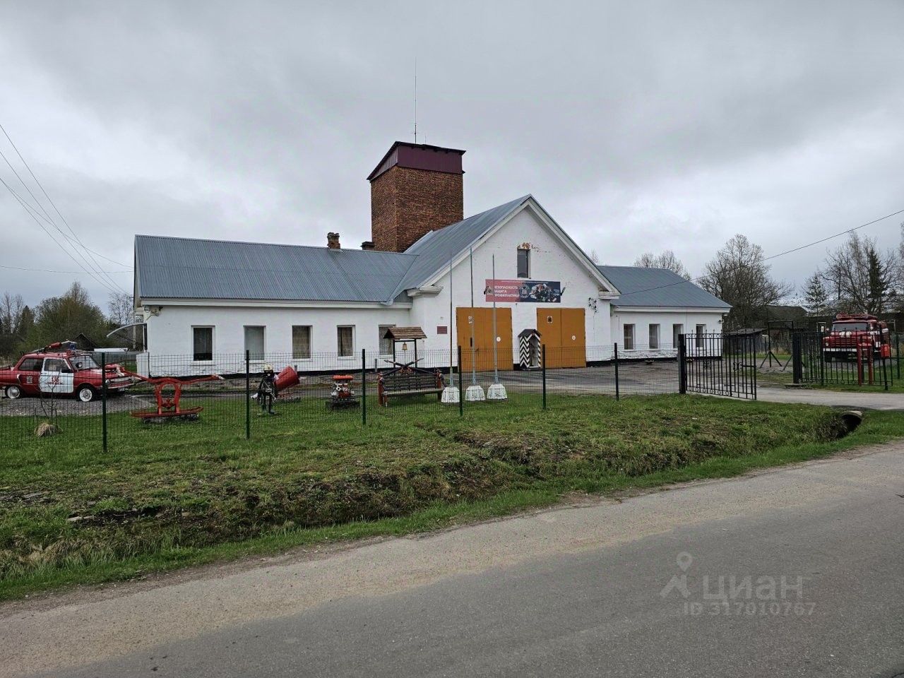 Продажа земли пос. Оредеж, улица Энгельса, 6