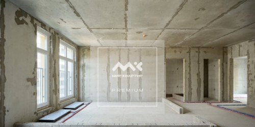 4-комн квартира ул Белоостровская,  д. 28