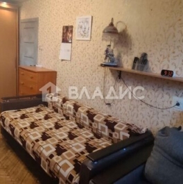 Продажа 3-комн квартиры на вторичном рынке улица Добровольцев,  д. 62