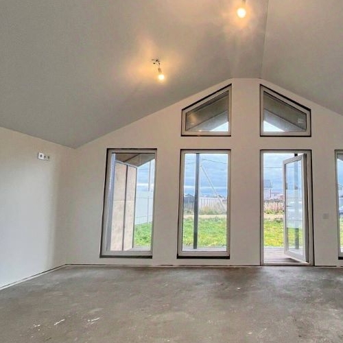 Коттедж/дом Павловск, Динамо тер.