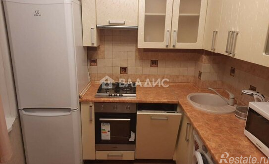 Продажа 1-комн квартиры на вторичном рынке Русаковская улица,  д. 27