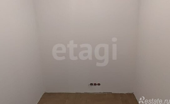 Продажа 1-комн квартиры на вторичном рынке бульвар Веласкеса,  д. 1 к2