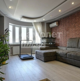 Продажа 3-комн квартиры на вторичном рынке Фестивальная ул