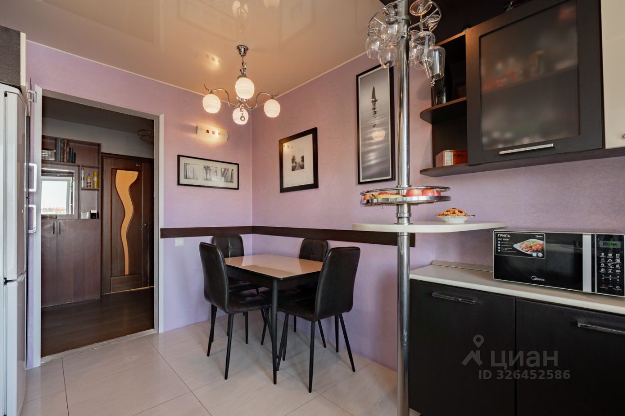 Продажа 3-комн квартиры на вторичном рынке Всеволожск, Ленинградская улица, 26А