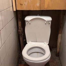 Продажа 3-комн квартиры на вторичном рынке Ломоносов г, Ораниенбаумский пр-кт,  д. 39,  к. 2