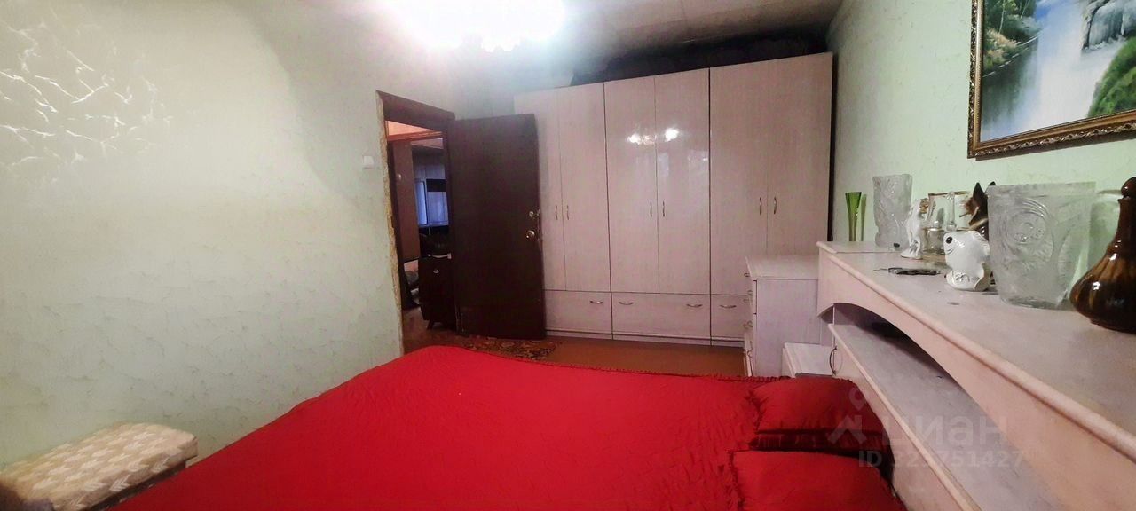 Продажа 3-комн квартиры на вторичном рынке Апрелевка, улица Августовская, 36