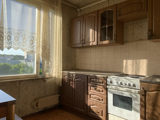 Продажа 2-комн квартиры на вторичном рынке Соловьиный проезд,  д. 2