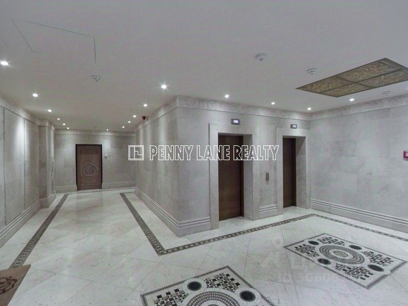 Продажа 5-комн квартиры на вторичном рынке переулок Хилков, 1