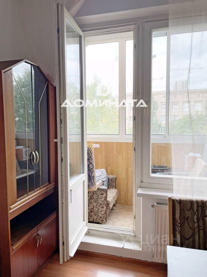 Продажа 2-комн квартиры на вторичном рынке проспект Большевиков, 38к5