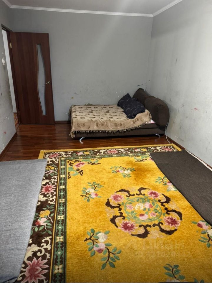 Продажа 2-комн квартиры на вторичном рынке с. Большое Алексеевское, улица Рябиновая, 2