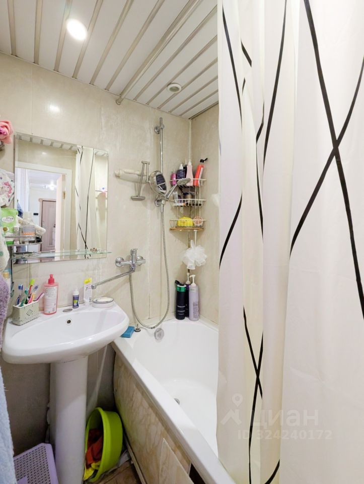 Продажа 3-комн квартиры на вторичном рынке Сумской проезд, 17К2