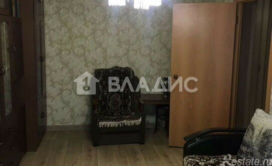 Продажа 2-комн квартиры на вторичном рынке Молодогвардейская улица,  д. 1 к2