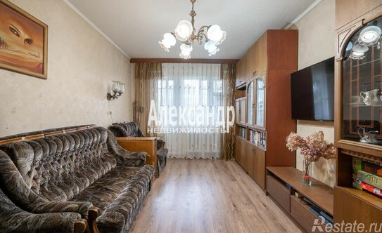 Продажа 3-комн квартиры на вторичном рынке Брюсовская улица,  д. 5 к2