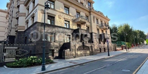 Офис Хилков переулок,  д. 1