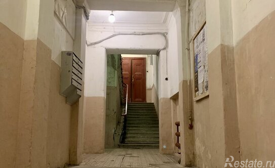 Продажа 6-комн квартиры на вторичном рынке Корпусная улица,  д. 9