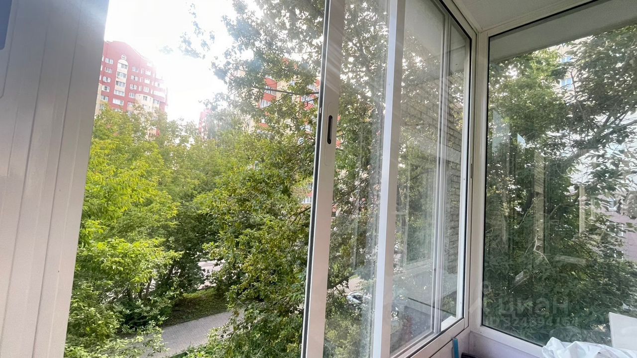 Продажа 2-комн квартиры на вторичном рынке Электросталь, Октябрьская улица, 11