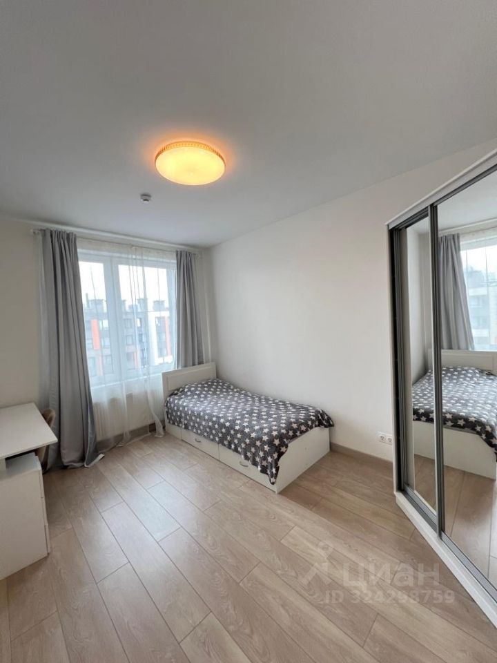 Продажа 3-комн квартиры на вторичном рынке улица Грибалевой, 7к1