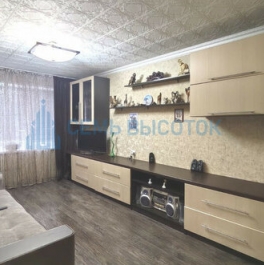 Продажа 2-комн квартиры на вторичном рынке Подольск г, Климовск мкр, Рощинская ул,  д. 19А