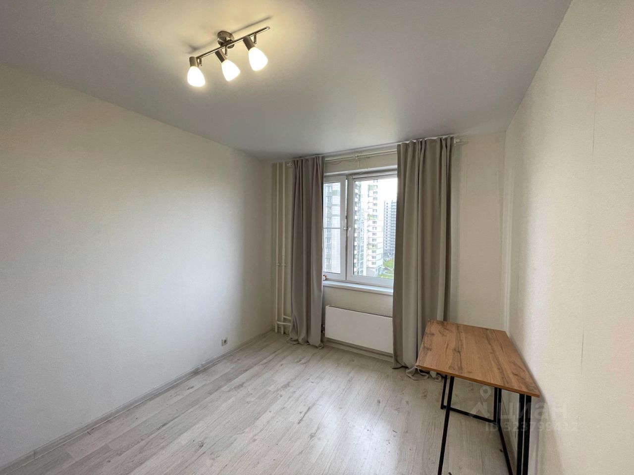 Продажа 2-комн квартиры на вторичном рынке Мытищи, улица Кедрина, 1