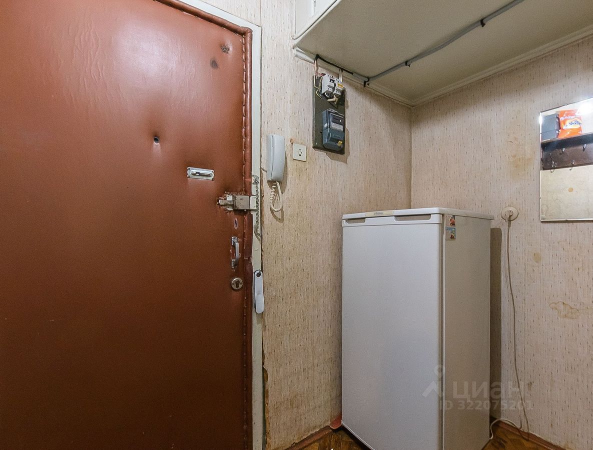 Продажа 1-комн квартиры на вторичном рынке проспект 60-летия Октября, 5К1