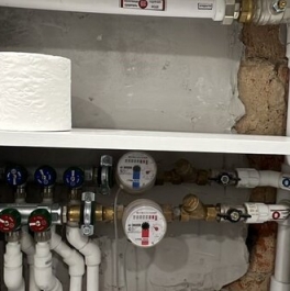 Продажа 1-комн квартиры на вторичном рынке Почтовая Б. ул,  д. 1/33