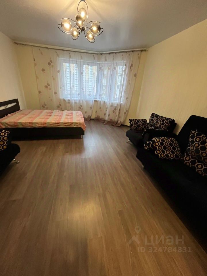 Аренда 2-комн квартиры на вторичном рынке проспект Королева, 68