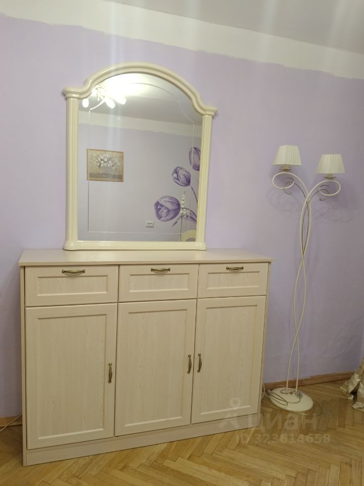 Аренда 1-комн квартиры на вторичном рынке Пушкин, бульвар Алексея Толстого, 34