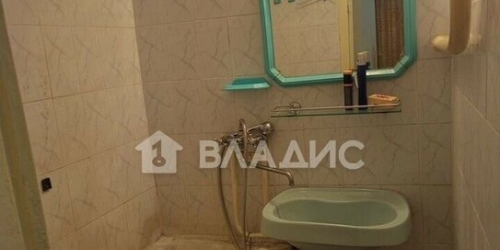 3-комн квартира улица Плещеева,  д. 11В