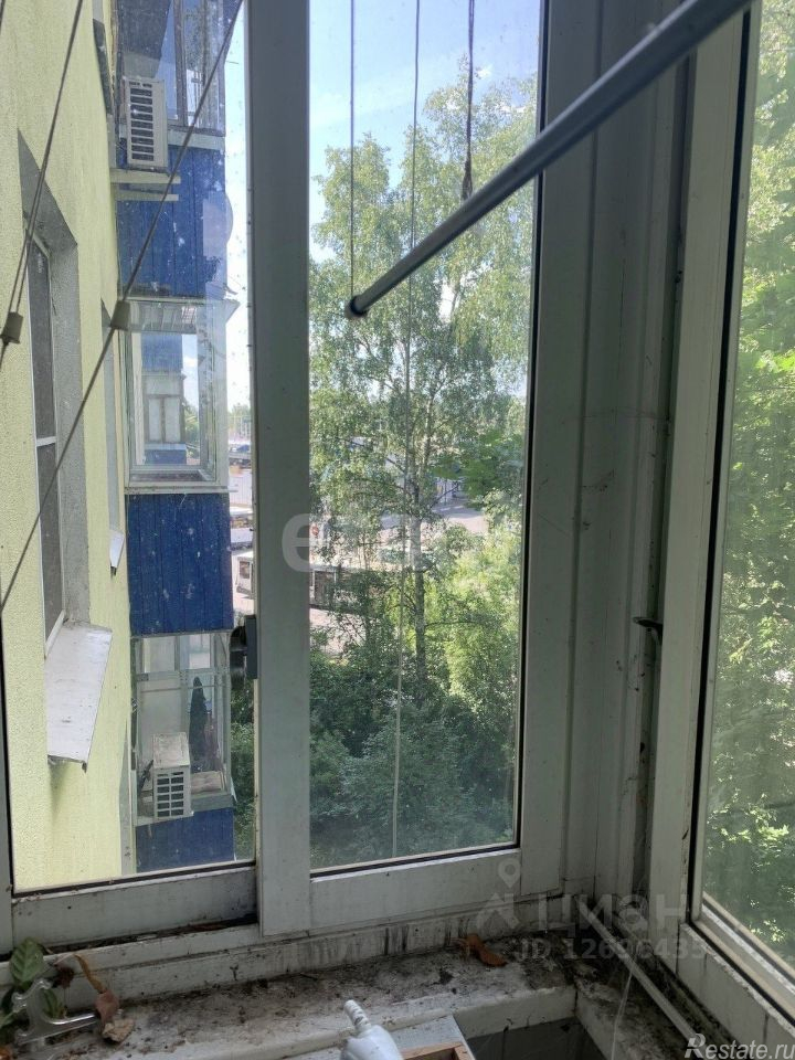 Продажа 2-комн квартиры на вторичном рынке Солнечногорск, Крестьянская улица,  д. 1