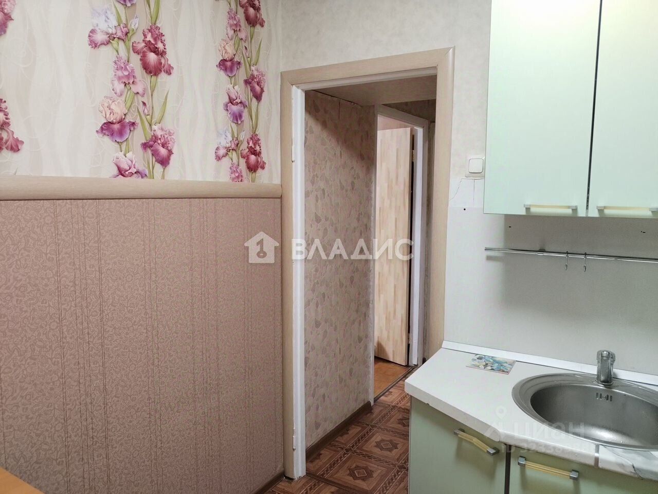 Продажа 1-комн квартиры на вторичном рынке Халтуринская улица, 7АК4