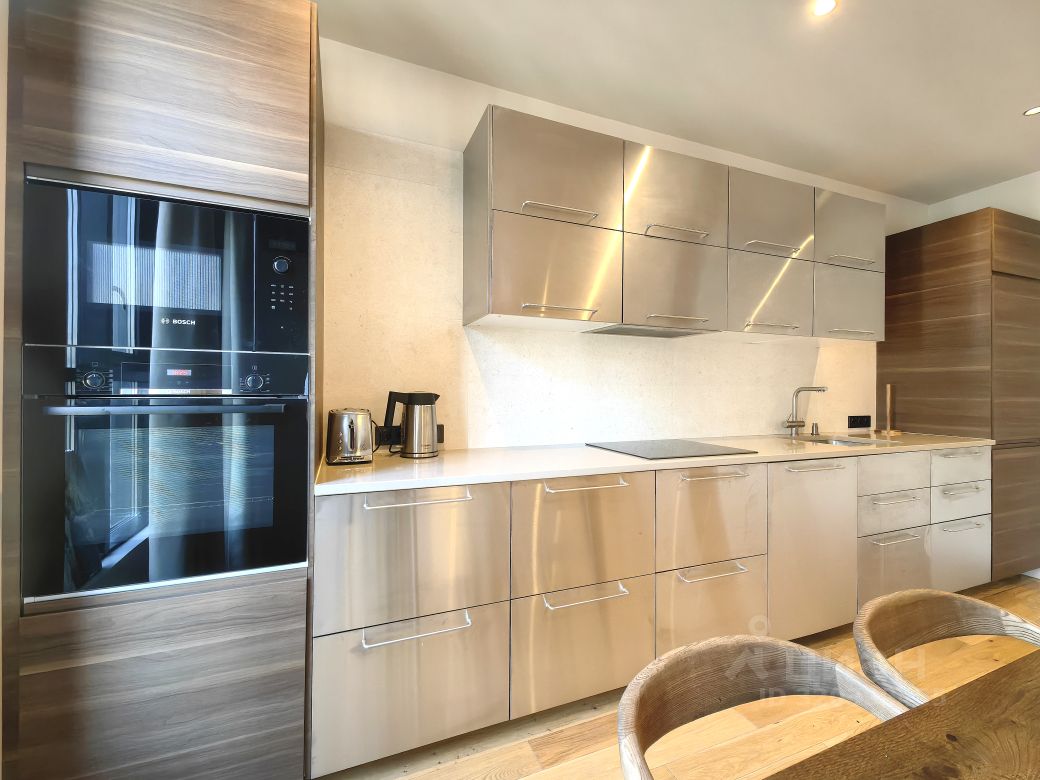 Продажа 2-комн квартиры на вторичном рынке Лиговский проспект, 232