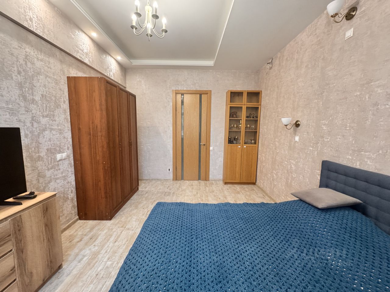 Продажа 2-комн квартиры на вторичном рынке Молодогвардейская улица, 23К1