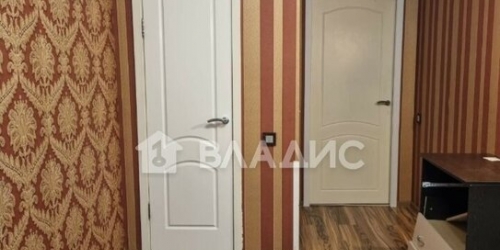 3-комн квартира ул Артамонова,  д. 12,  к. 2