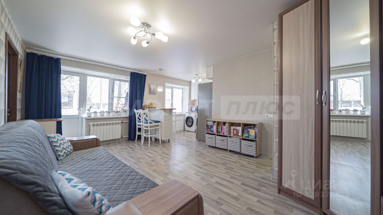 Продажа 2-комн квартиры на вторичном рынке Южный мкр, улица Рижская,  д. 4