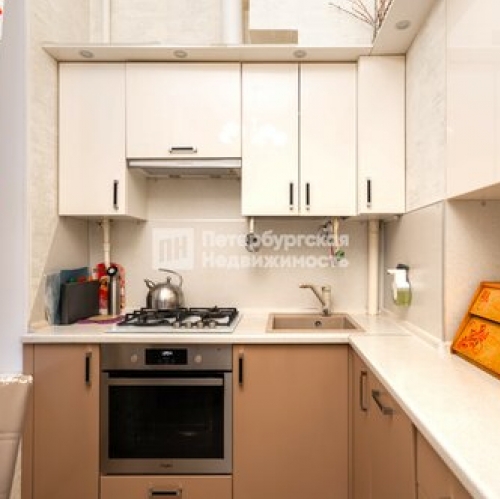 2-комн квартира улица Достоевского,  д. 27