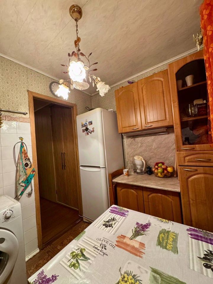 Продажа 1-комн квартиры на вторичном рынке улица Верности, 8К2