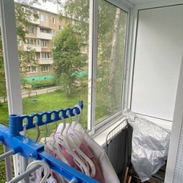 Продажа 2-комн квартиры на вторичном рынке им. Октября, улица Советской Конституции,  д. 42Г