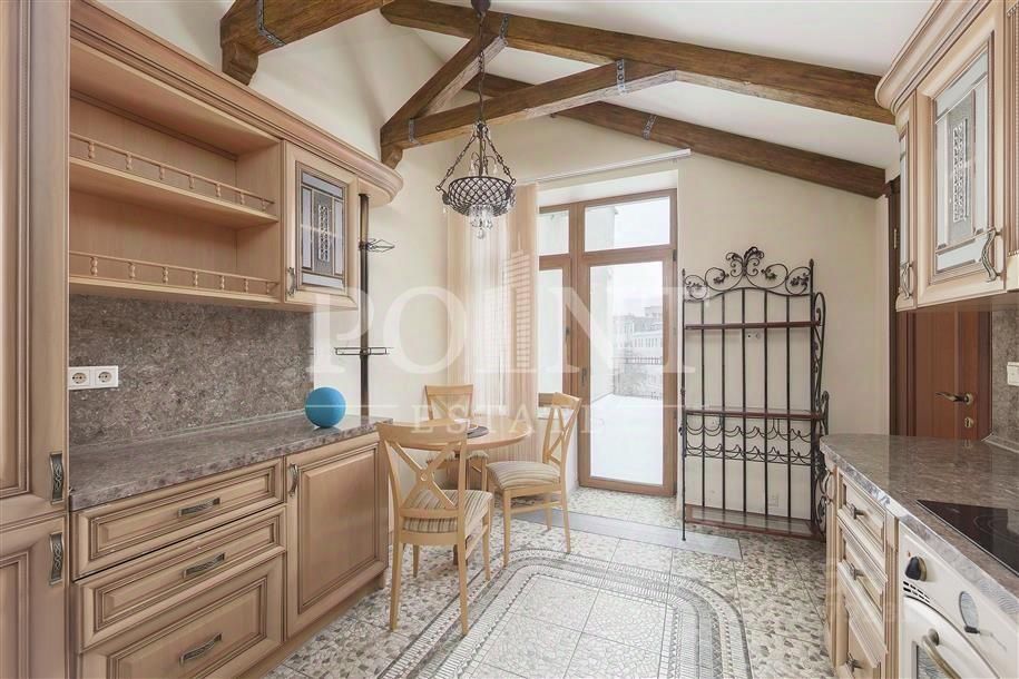 Продажа 4-комн квартиры на вторичном рынке Пятницкая улица, 57С2